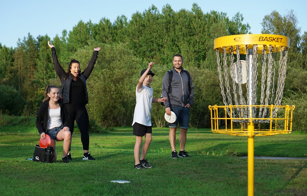 Hva trenger du for å komme i gang med discgolf?